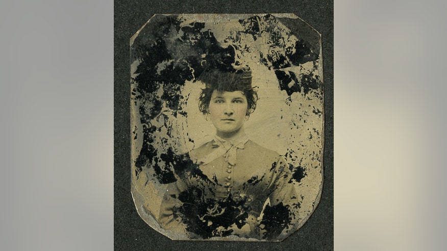 Confederate Housekeeper660.jpg